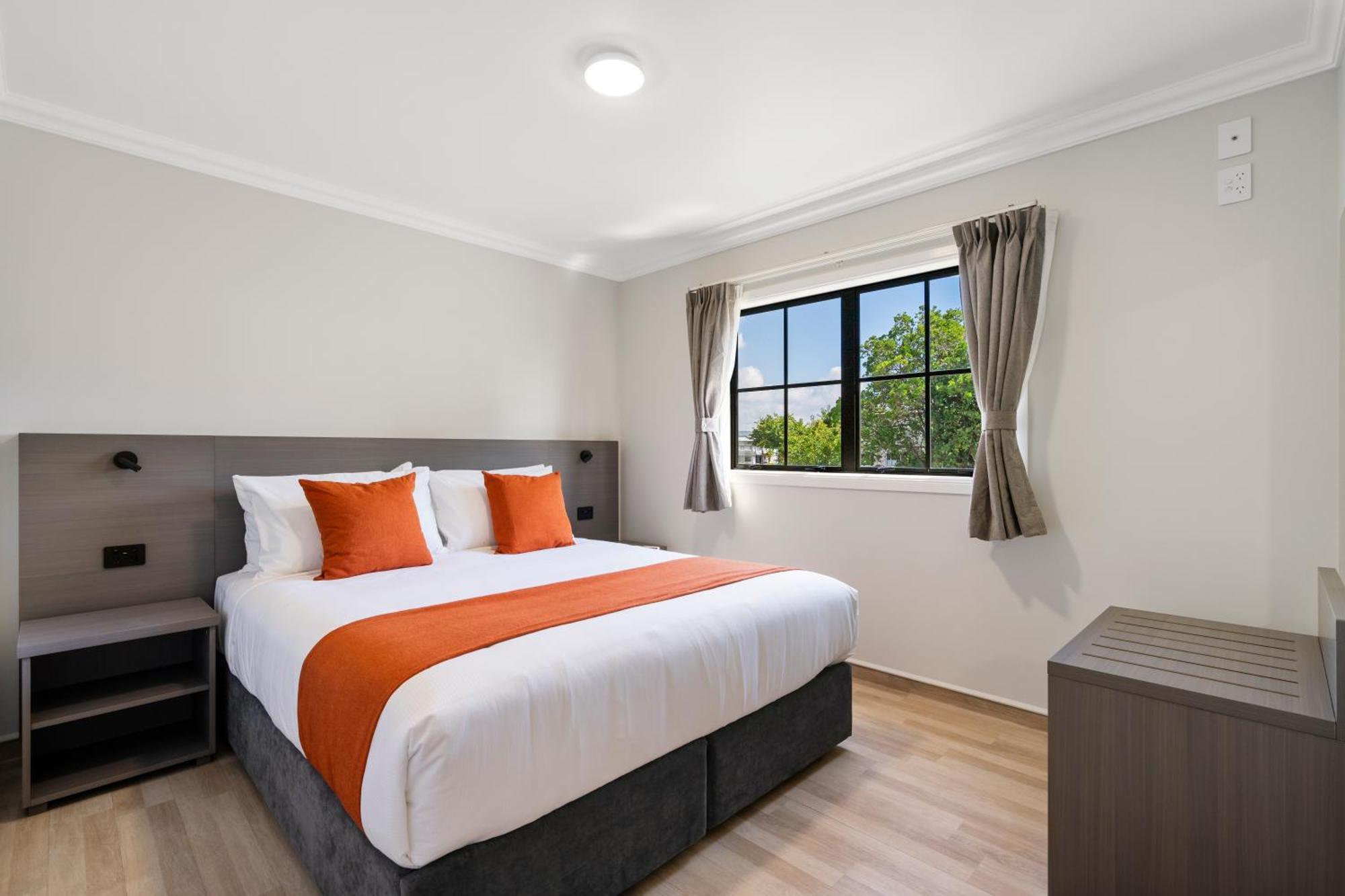 Stay 284 Rotorua - Refurbished Modern Accommodation ภายนอก รูปภาพ