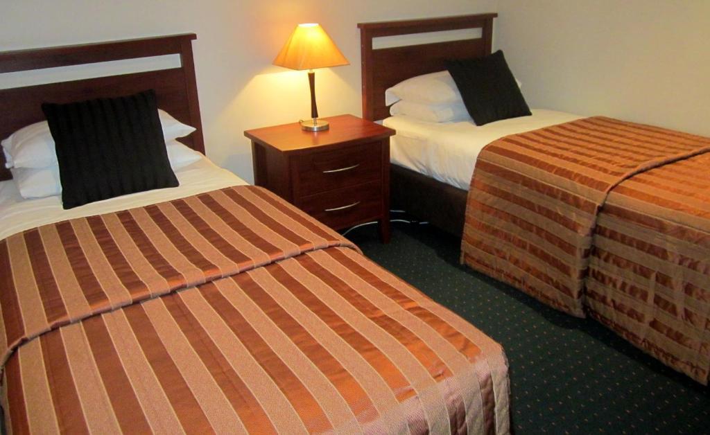 Stay 284 Rotorua - Refurbished Modern Accommodation ห้อง รูปภาพ